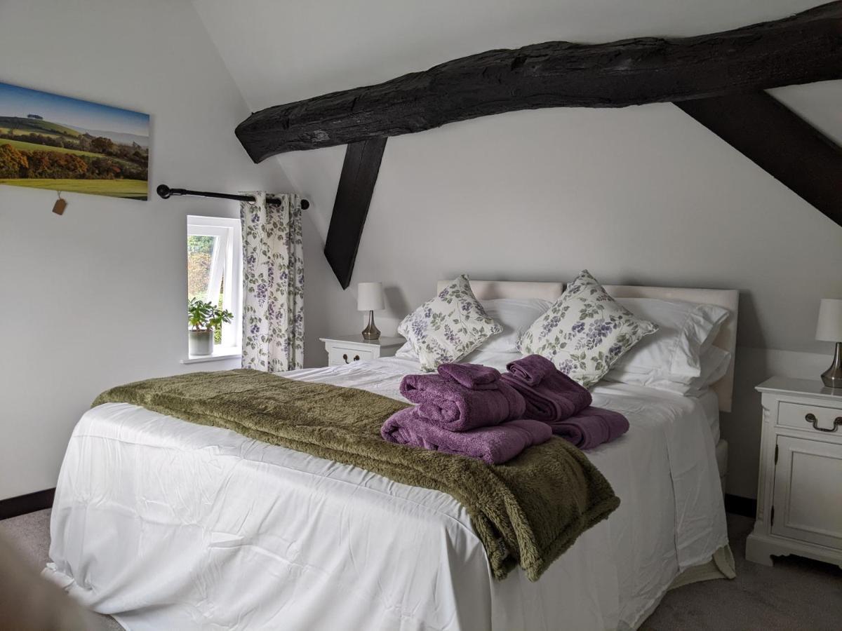 Characterful 2 Bed Cottage, Quiet Village Setting Ashleworth Exterior foto